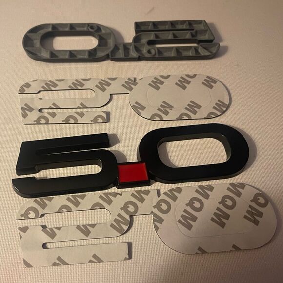Mustang 5.0 3D Left Right Fender Emblems for 2015-2020 Set of 2 Black/Red NWT - Picture 8 of 11